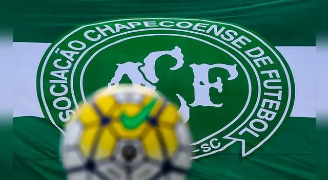 Chapecoense ya tiene a cinco nuevos jugadores para la Copa Libertadores 2017. Chapecoense ya tiene a cinco nuevos jugadores para la Copa Libertadores 2017.