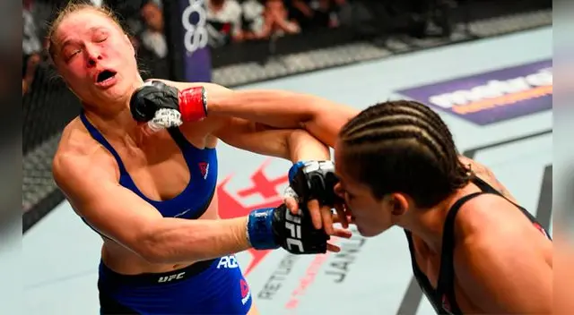 Ronda Rousey solo duró un round ante Amanda Nunes, quien retuvo su título de peso gallo. 