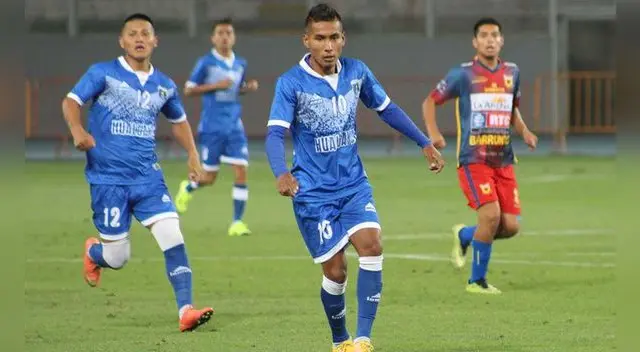 Bryan Carrillo: la joven promesa de la Copa Perú jugará en este equipo de Primera División. Bryan Carrillo: la joven promesa de la Copa Perú jugará en este equipo de Primera División.