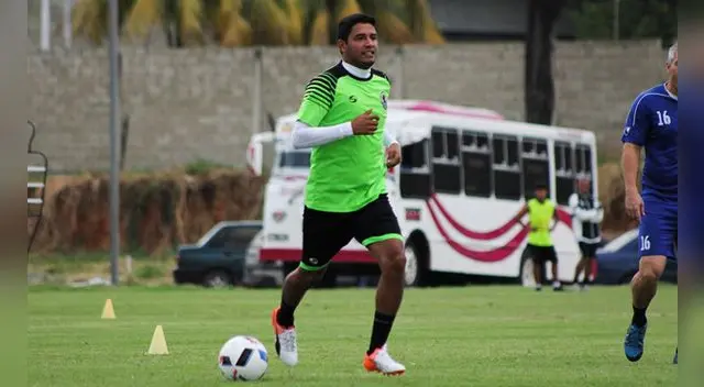 Reimond Manco durante su primera práctica en Zamora Reimond Manco durante su primera práctica en Zamora