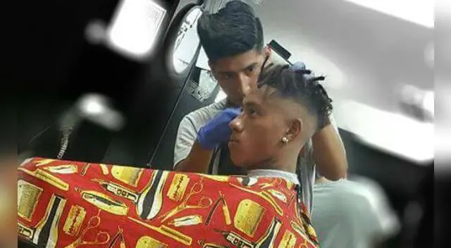 Sporting Cristal: Ray Sandoval sorprende con radical cambio de look. Sporting Cristal: Ray Sandoval sorprende con radical cambio de look.