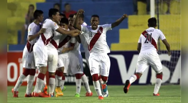 José Bolivar celebra un gol de Perú en el Sudamericano Sub-17 de 2015. José Bolivar celebra un gol de Perú en el Sudamericano Sub-17 de 2015.