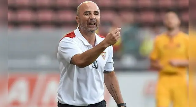 Jorge Sampaoli estrenó tatutaje en su brazo en honor a su banda de rock favorita. 