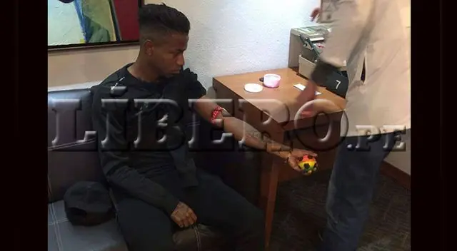 Andy Polo durante el reconocimiento médico en Morelia.