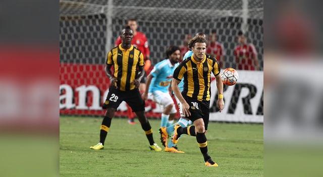 el uruguayo diego forlán reforzará al barza. el uruguayo diego forlán reforzará al barza.
