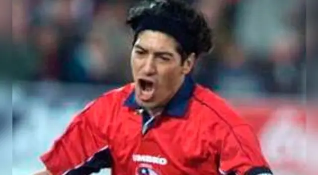 Iván Zamorano fue un ídolo de multitudes en todo equipo al que fue y en la Selección Chilena hizo delirar a los 'mapochos' y padecer a los rivales