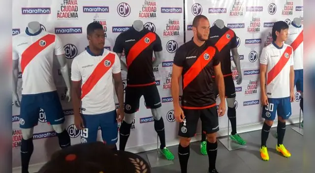 Deportivo Municipal estrenará histórica camiseta en Descentralizado 2017 y Copa Libertadores. Deportivo Municipal estrenará histórica camiseta en Descentralizado 2017 y Copa Libertadores.