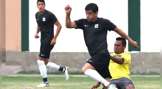 Alianza Lima: Pablo Aguiar superó problema gastrointestinal y regresó a las prácticas.