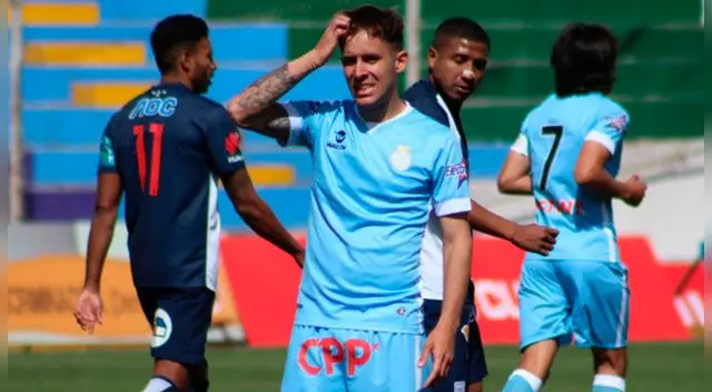 Sebastián Gallegos se lamenta durante un partido de Real Garcilaso.