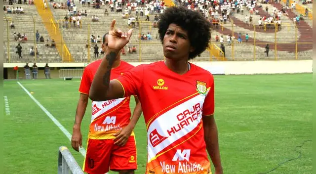 Sport Huancayo: Julio Landauri repudió insultos racistas recibidos en el Monumental. Sport Huancayo: Julio Landauri repudió insultos racistas recibidos en el Monumental.