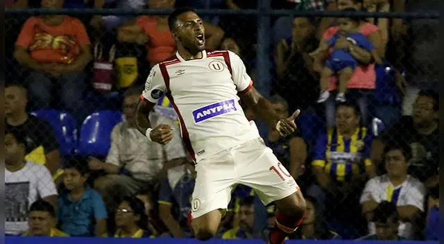 Alexi Gómez celebra su gol ante Capiatá por Copa Libertadores