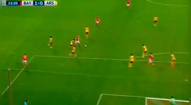 En el Bayern Munich vs. Arsenal, Arjen Robben metió un golazo en la Champions League.
