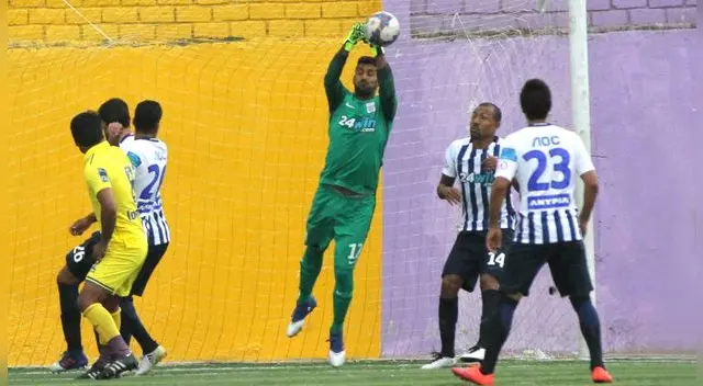 Alianza Lima: Daniel Prieto se lució y atajó de todo ante Comerciantes Unidos