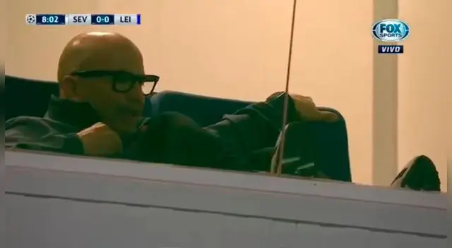 Jorge Sampaoli desató su bronca en el palco del Sevilla Jorge Sampaoli desató su bronca en el palco del Sevilla