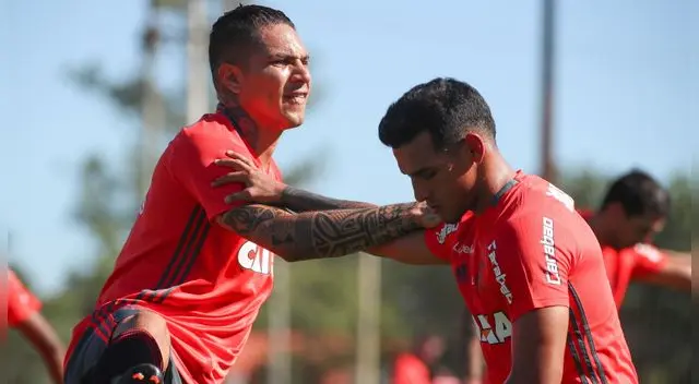 Paolo Guerrero y Miguel Trauco serán titulares ante Vasco da Gama Paolo Guerrero y Miguel Trauco serán titulares ante Vasco da Gama
