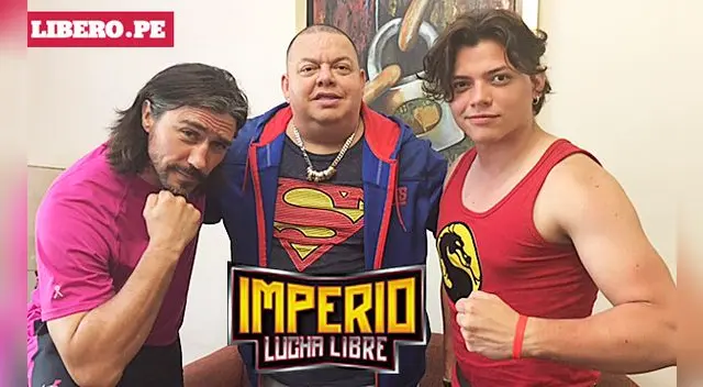 Paul London, Hugo Savinovich y Jhoan Stambuk con LÍBERO. Paul London, Hugo Savinovich y Jhoan Stambuk con LÍBERO.