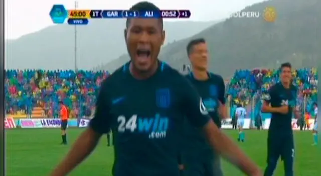 José Cotrina celebra su gol con Alianza Lima a Real Garcilaso. José Cotrina celebra su gol con Alianza Lima a Real Garcilaso.