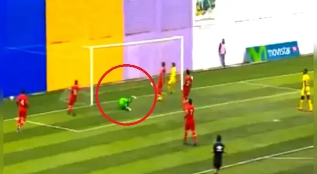 Universitario: el error de Carlos Cáceda para el segundo gol de Comerciantes Unidos | VIDEO Universitario: el error de Carlos Cáceda para el segundo gol de Comerciantes Unidos | VIDEO