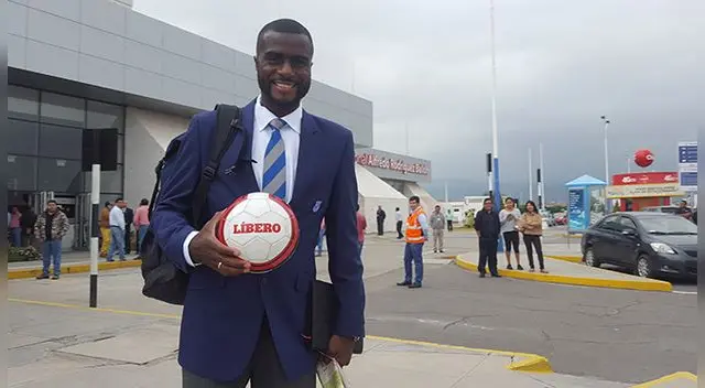 Con Christian Ramos: Emelec llegó a Arequipa para enfrentar a Melgar por la Copa Libertadores Con Christian Ramos: Emelec llegó a Arequipa para enfrentar a Melgar por la Copa Libertadores