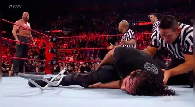 Brock Lesnar promete aparecer, nuevamente, tras la humillación propinada a Goldberg. Brock Lesnar promete aparecer, nuevamente, tras la humillación propinada a Goldberg.