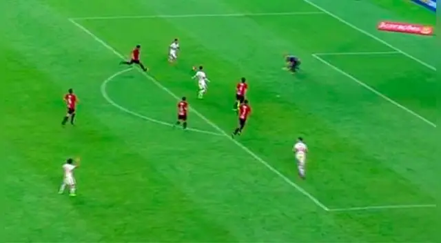 En el Sao Paulo vs. Ituano, Christian Cueva se falló un gol solo. En el Sao Paulo vs. Ituano, Christian Cueva se falló un gol solo.