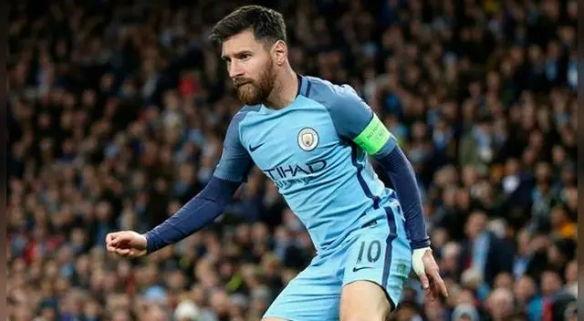 Lionel Messi posando con la camiseta del Manchester City. Fuente: Goal.com Lionel Messi posando con la camiseta del Manchester City. Fuente: Goal.com