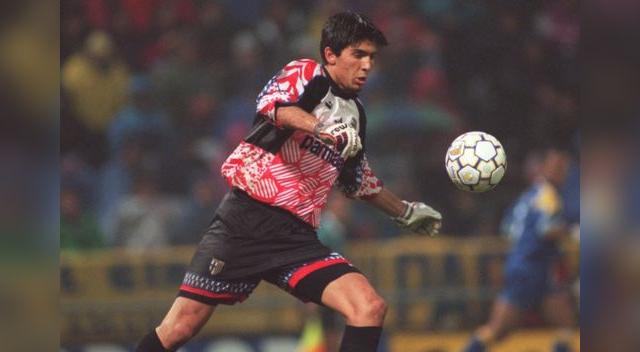 La Juventus lo fichó en 2001. Pagó cerca de US$ 60 millones. Tenía solo 23 años. La Juventus lo fichó en 2001. Pagó cerca de US$ 60 millones. Tenía solo 23 años.