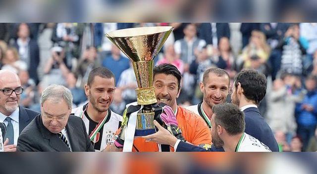 La “Juve” descendió en mesa en 2006, peró él se quedó. Fue campeón en la Serie B. La “Juve” descendió en mesa en 2006, peró él se quedó. Fue campeón en la Serie B.
