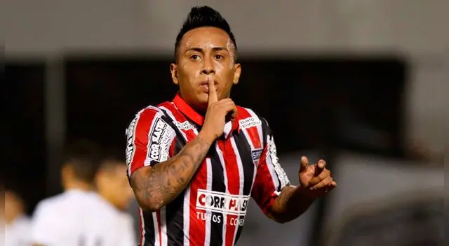 Christian Cueva celebra un gol suyo en el Sao Paulo. Christian Cueva celebra un gol suyo en el Sao Paulo.