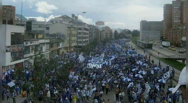 Alianza Lima vs. Independiente: hinchas blanquiazules abarrotan calles de Buenos Aires Alianza Lima vs. Independiente: hinchas blanquiazules abarrotan calles de Buenos Aires