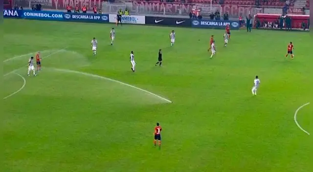 En el Alianza Lima vs. Independiente, se prendieron los aspersores. En el Alianza Lima vs. Independiente, se prendieron los aspersores.