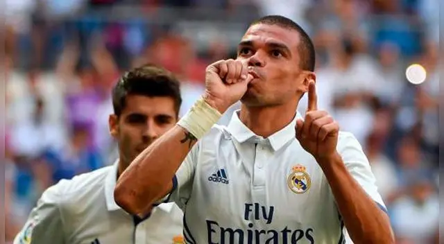 Pepe seguiría jugando la Champions League para la próxima temporada. Pepe seguiría jugando la Champions League para la próxima temporada.