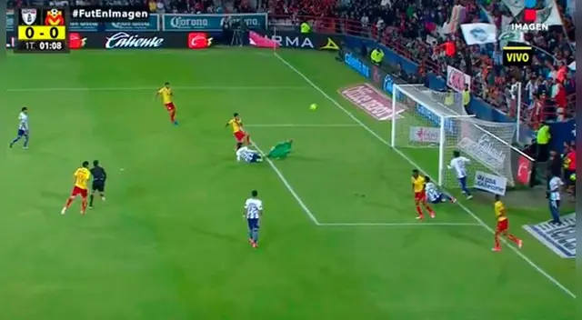 En el Morelia vs. Pachuca, Raúl Ruidíaz se fall+o un gol en la Liga MX.