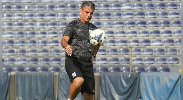 Alianza Lima: Bengoechea espera el Apertura para tener su revancha ante Universitario