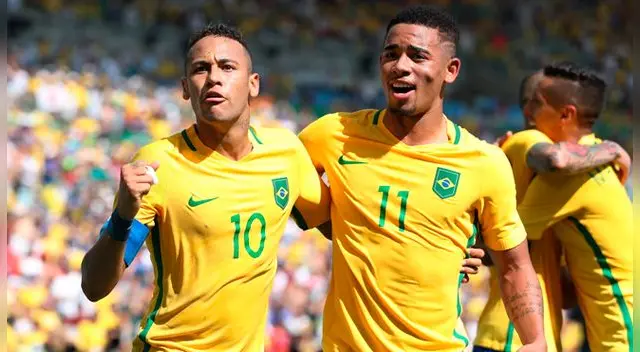 Neymar y Gabriel Jesús celebran un gol con Brasil en Río 2016.