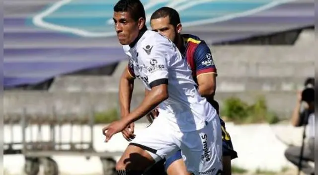 Paolo Hurtado fue incluido en el equipo ideal de la liga de Portugal Paolo Hurtado fue incluido en el equipo ideal de la liga de Portugal