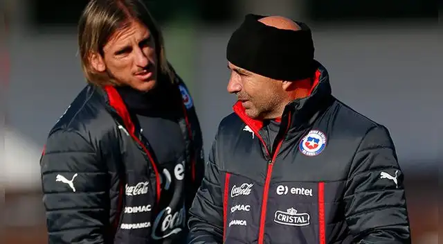 Sebastián Beccacece y Jorge Sampaoli durante su etapa en la selección chilena.