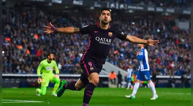 Luis Suárez celebra uno de sus goles al Espanyol. Luis Suárez celebra uno de sus goles al Espanyol.