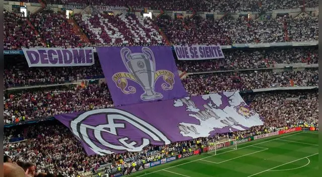 Hinchas del Real Madrid cantaron "Decime que se siente" al los del Atletico Madrid. Hinchas del Real Madrid cantaron "Decime que se siente" al los del Atletico Madrid.