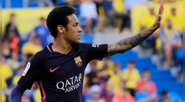 Neymar ofreció una candente entrevista a la revista francesa France Football.