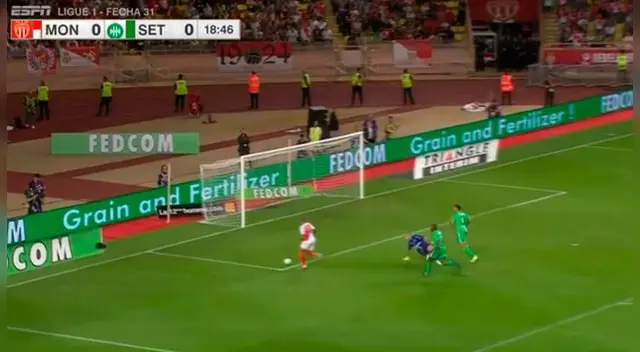 En el Monaco vs. Saint Étienne, Kylian Mbappé metió un golazo. En el Monaco vs. Saint Étienne, Kylian Mbappé metió un golazo.