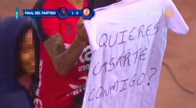 Omar Fernández le pidió matrimonio a su pareja. Omar Fernández le pidió matrimonio a su pareja.