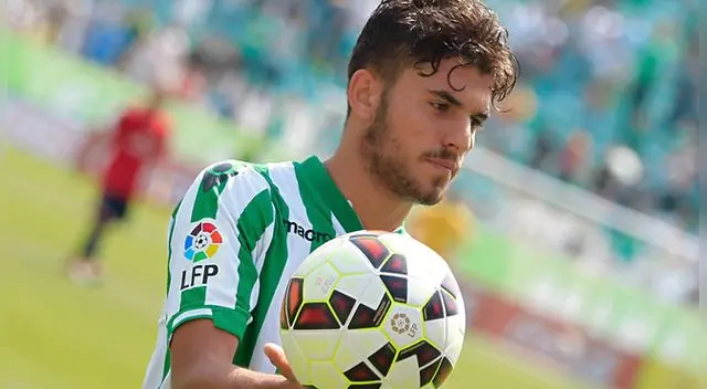 Dani Ceballos tiene 20 años y brilló la última temporada en el Real Betis. 