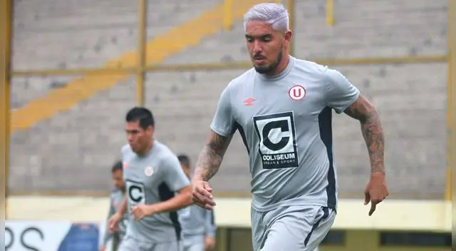 Universitario: nuevo look de Juan Vargas causa furor en las redes sociales
