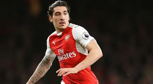 Barcelona: Héctor Bellerín sería el primer refuerzo blaugrana