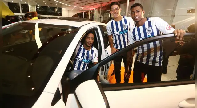 Lionard Pajoy confesó que quiere quedarse para siempre en Alianza Lima