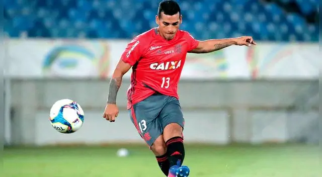 Miguel Trauco: Sampdoria y Lazio también quieren fichar al lateral peruano