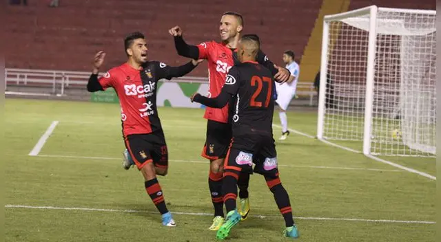 FBC Melgar humilló a Sporting Cristal en Arequipa por el Torneo Apertura
