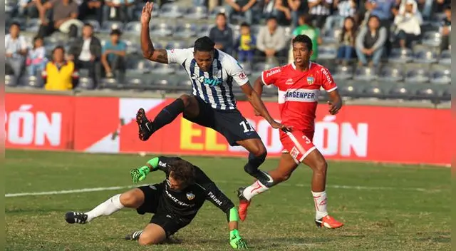 Lionard Pajoy volvió anotar tras casi dos meses y aseguró sentirse muy feliz por el momento grupal