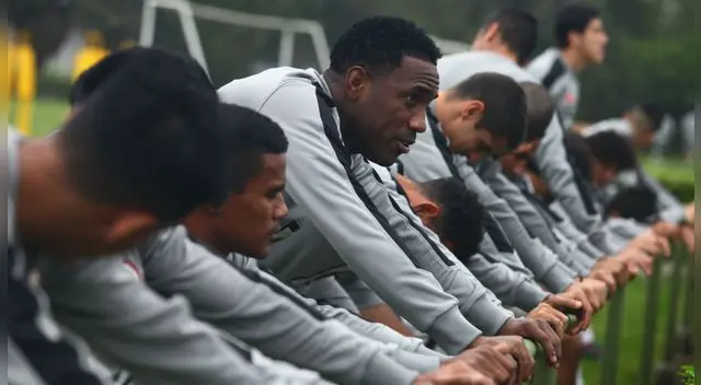 Universitario: Luis Tejada reveló la fórmula para salir del mal momento